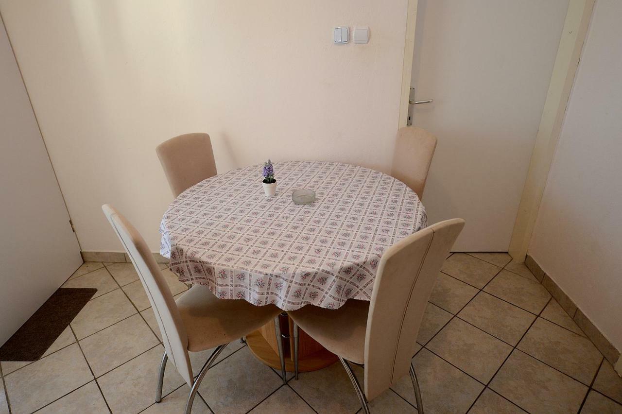 Apartment Kod Stipe Vrsi Eksteriør bilde